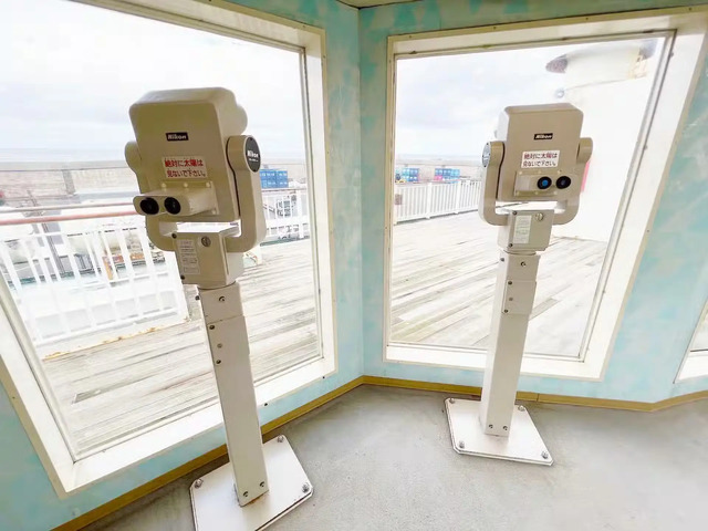 折田汽船フェリー屋久島2船内の展望スペースにある双眼鏡