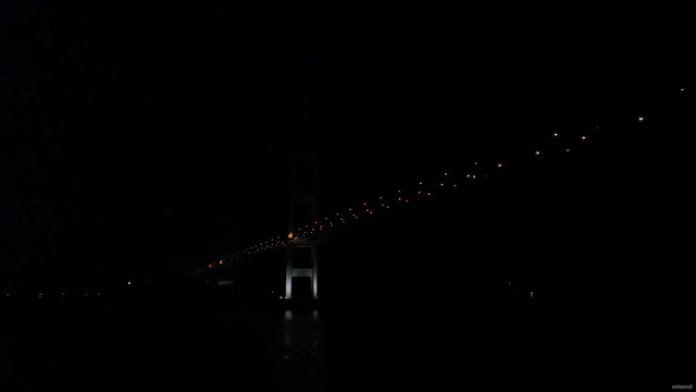 展望デッキから見えた来島海峡大橋