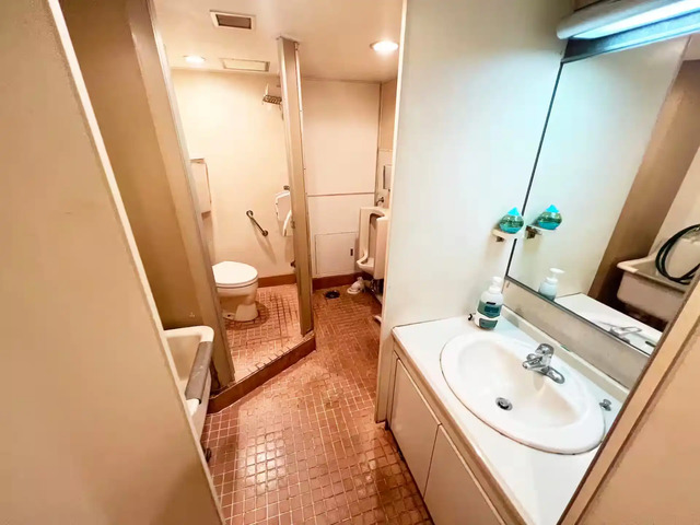 九州郵船フェリーちくし船内のトイレ