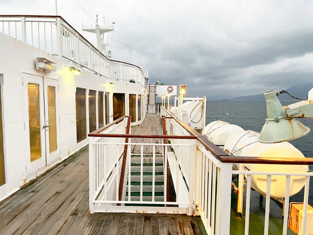 Wooden observation deck with sea view on 3rd floor of Orita Kisen Ferry Yakushima 2