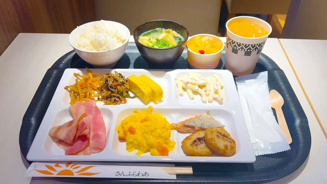 さんふらわあ くれない レストランの朝食料理