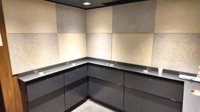 さんふらわあ くれないの喫煙所の内部