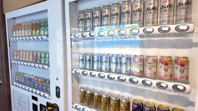 さんふらわあ くれないのお酒自販機