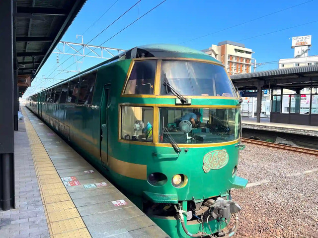 ゆふいんの森 乗車記｜予約は難しい？時刻表＆乗り方・おすすめ座席の料金