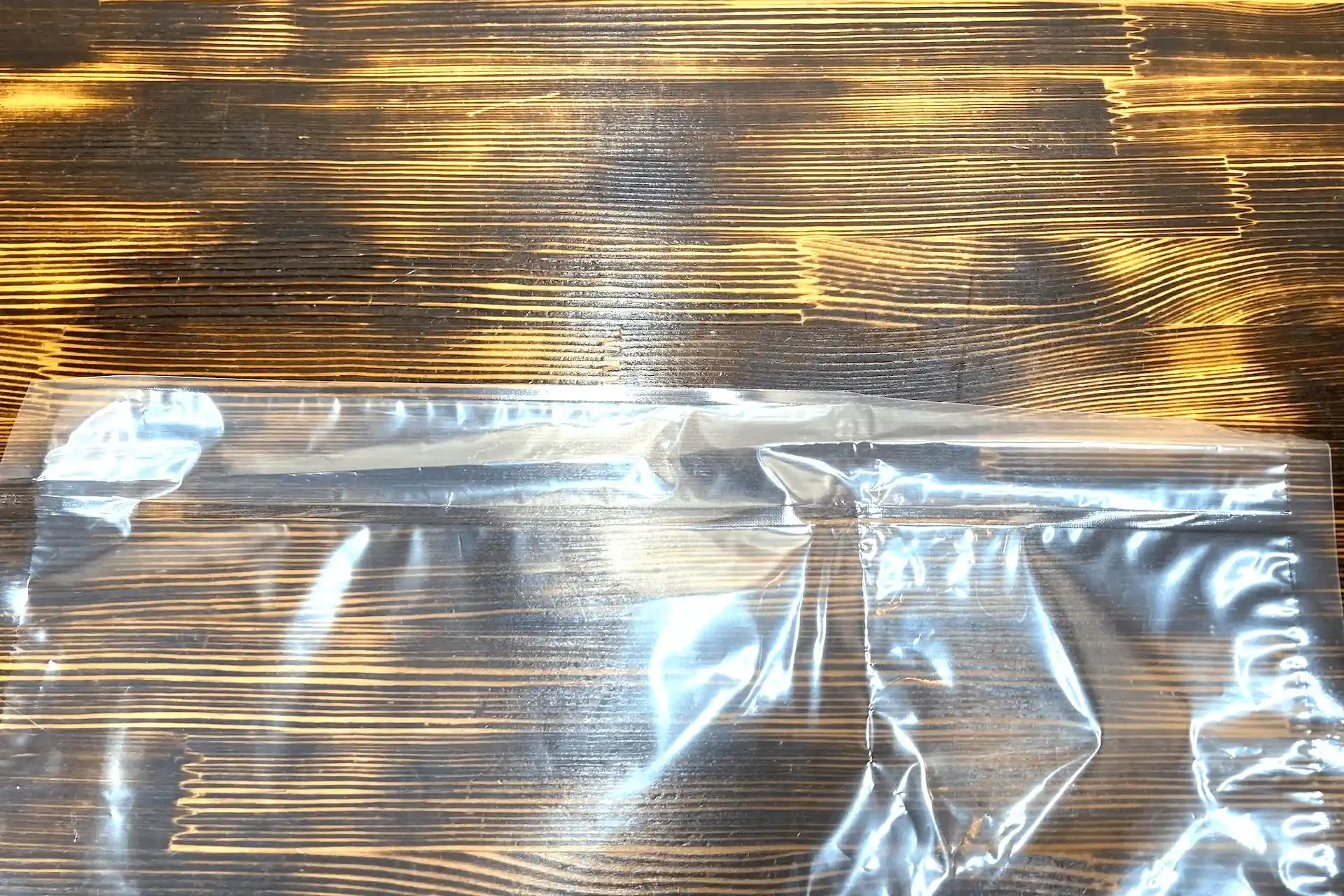 ダイソーのトラベル用衣類圧縮袋の逆止弁