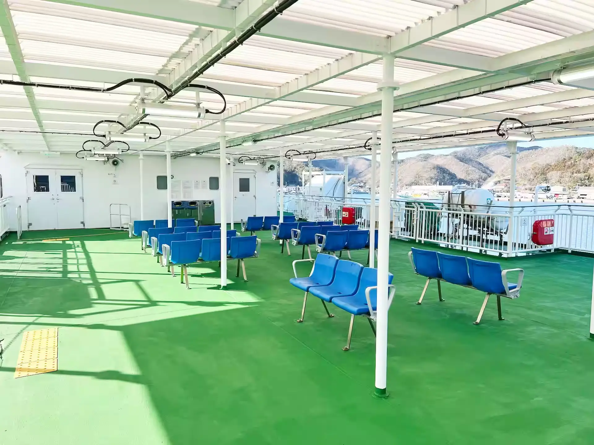 Outdoor deck on board the Kyushu Yusen Umiterashi