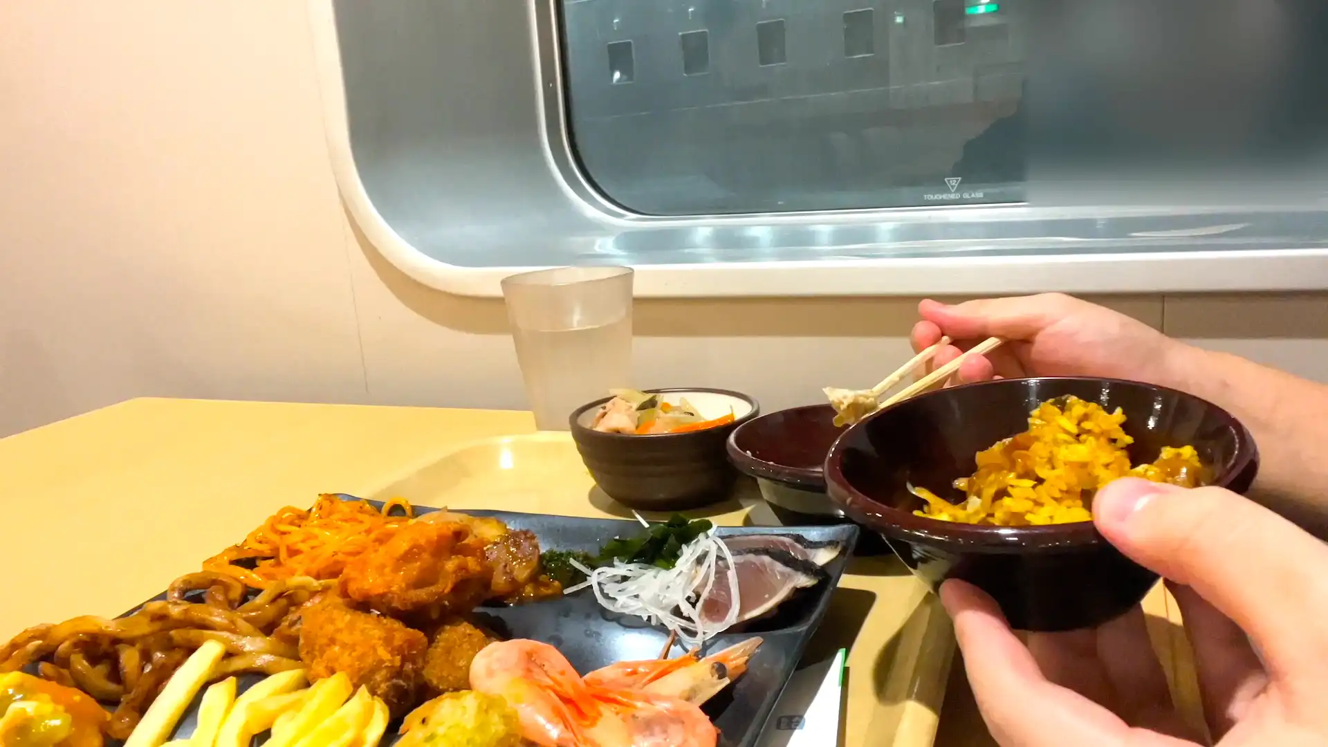 フェリーきょうと船内レストランでの夕食