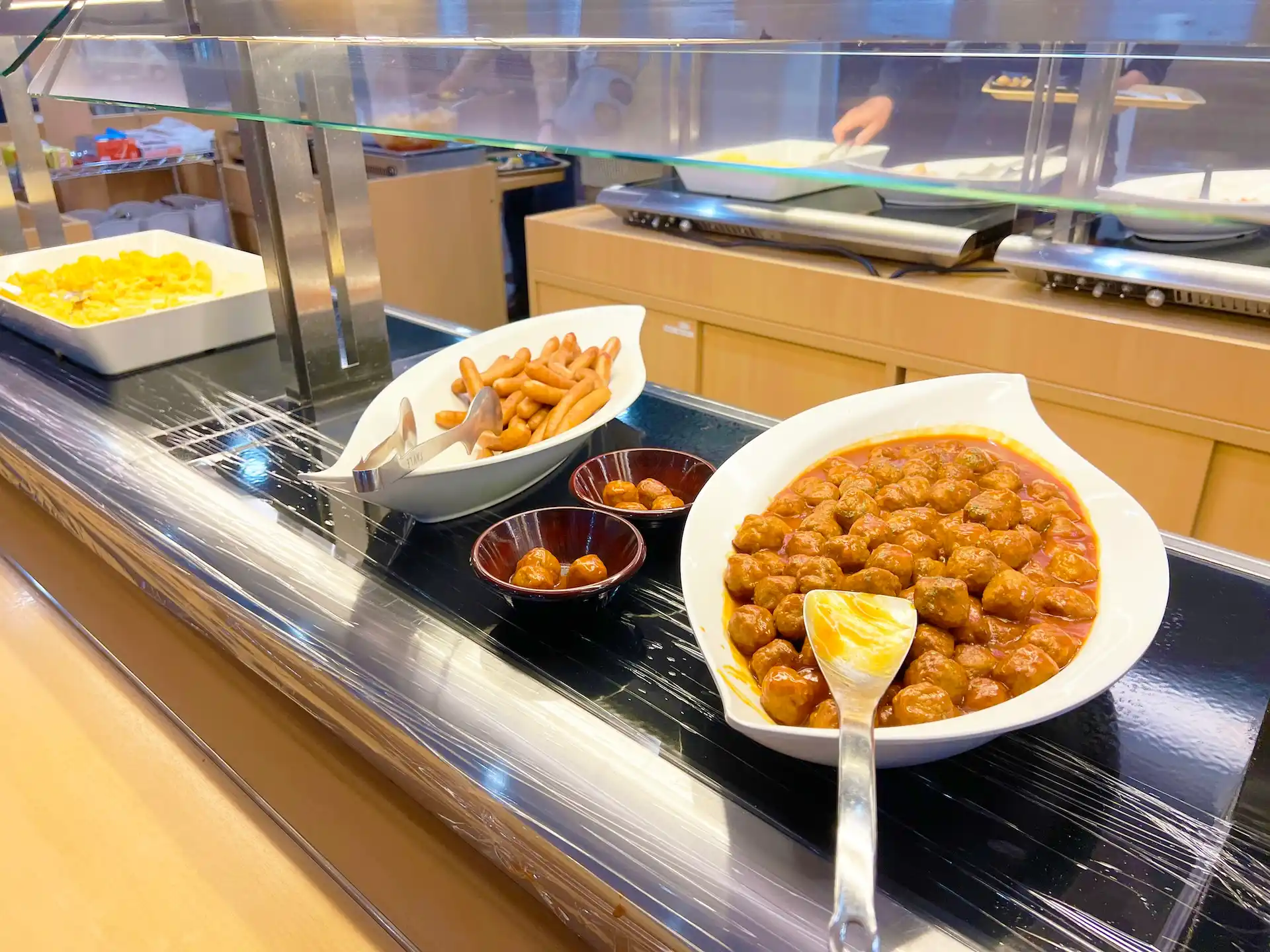 名门大洋渡轮京都的早餐菜品，蛋饼
