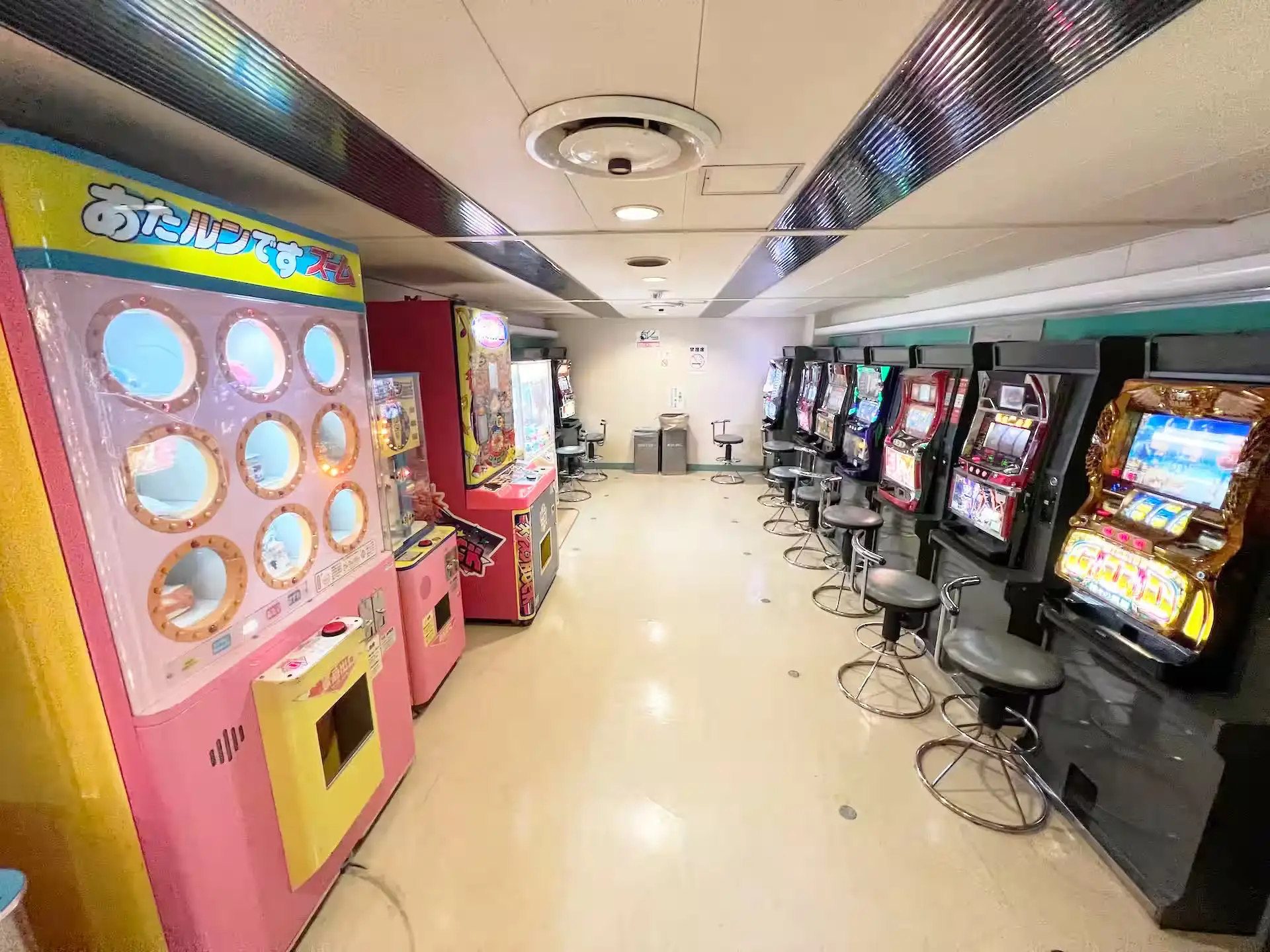 隠岐汽船フェリーくにが船内のゲームコーナー