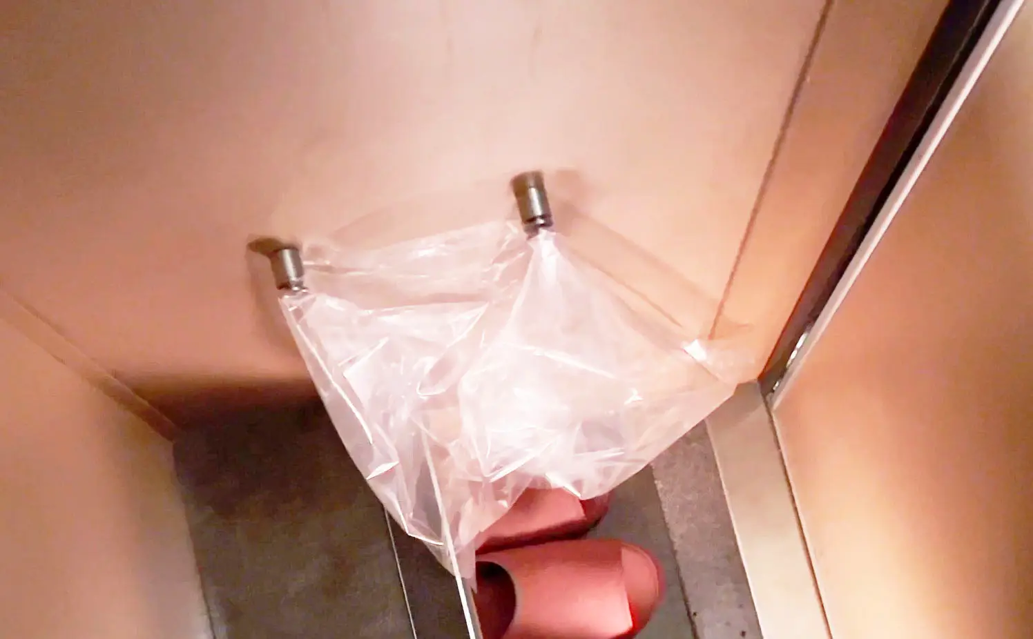 plastic bag in the B sleeper solo room of the sleeper express Sunrise Izumo